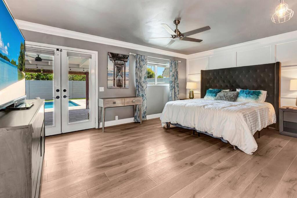 Huntington Beach, Ac, Pool, Hot Tub, Detached Office, Close To Beach, Outside Entertaining Area Eksteriør bilde
