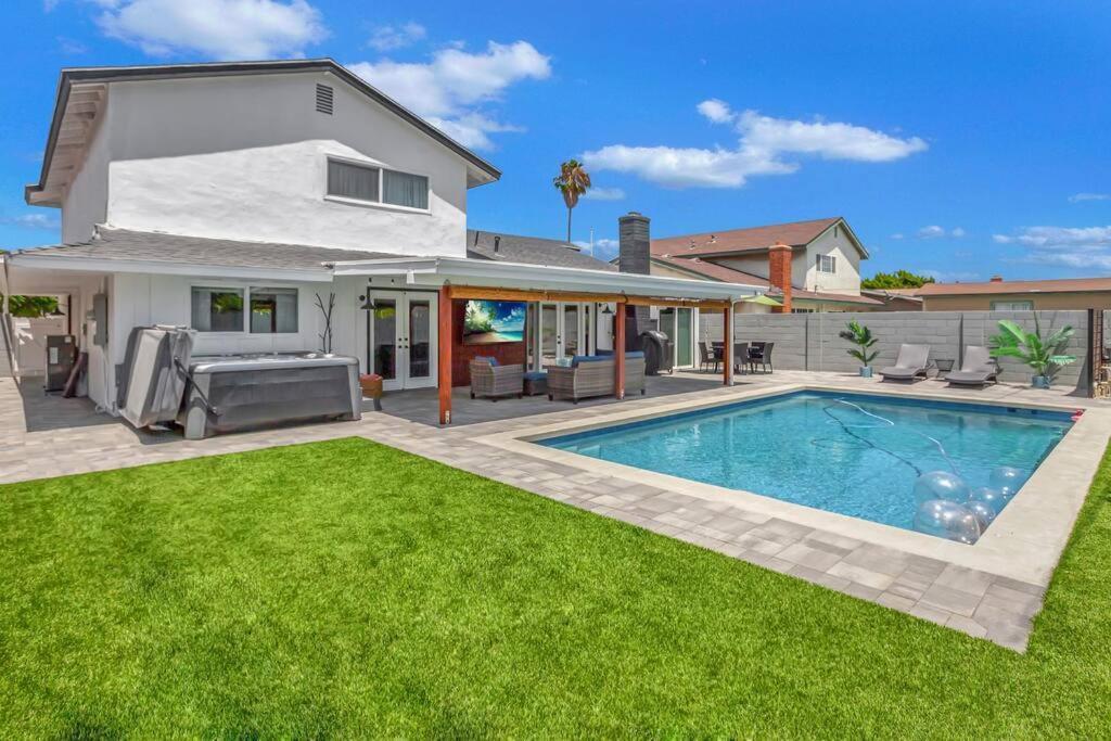 Huntington Beach, Ac, Pool, Hot Tub, Detached Office, Close To Beach, Outside Entertaining Area Eksteriør bilde